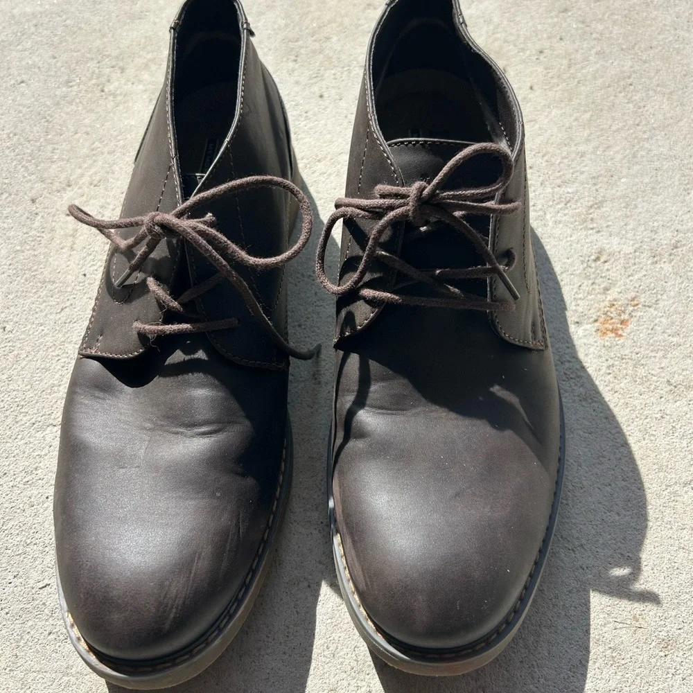 Izod men leather